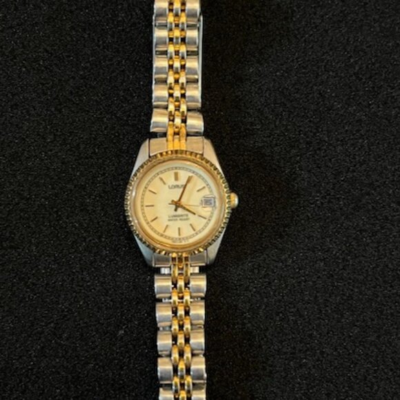 LORUS | Women's Two-tone Wristwatch with Date-NEW Battery - Picture 1 of 9